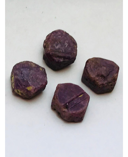 Rubino | Pietre grezze