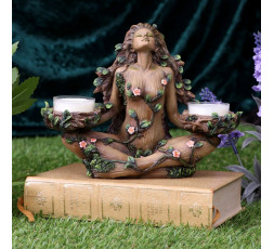 Balance of Nature | Candle Holder | 19 cm