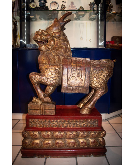 Quilin - Scultura con supporto